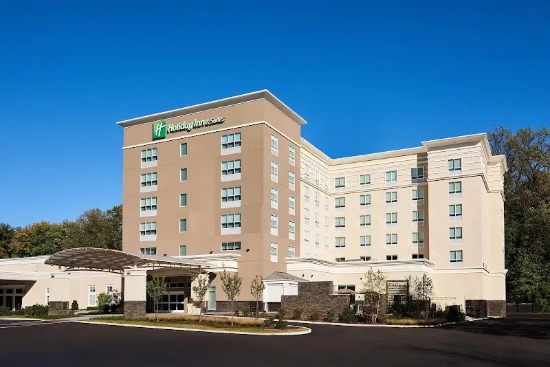 Holiday Inn & Suites Philadelphia W - Drexel Hill by IHG
