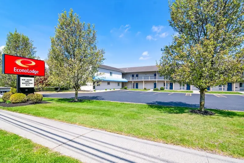 Econo Lodge - Bethel/Danbury
