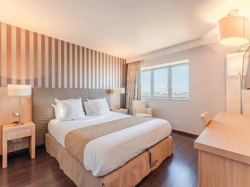 Appart Hôtel - Residhome Nantes Berges de la Loire