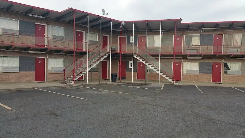 Thunderbird Motel