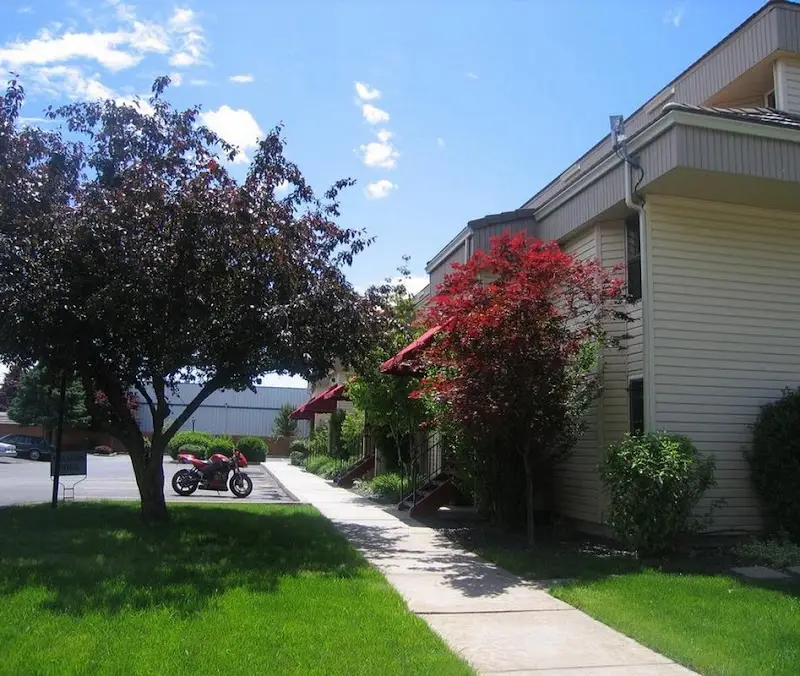 Bond Apartments