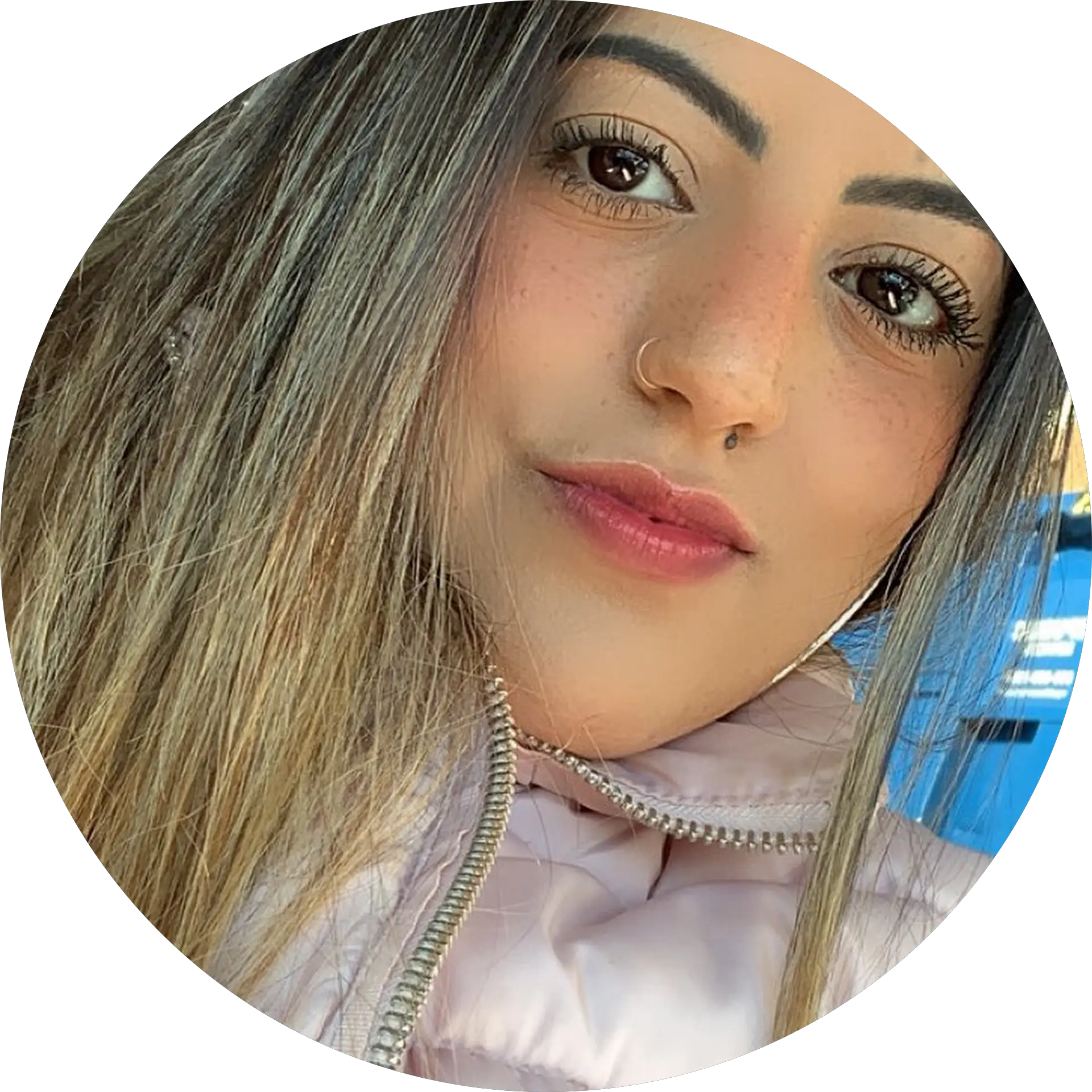 Vitoria Sales