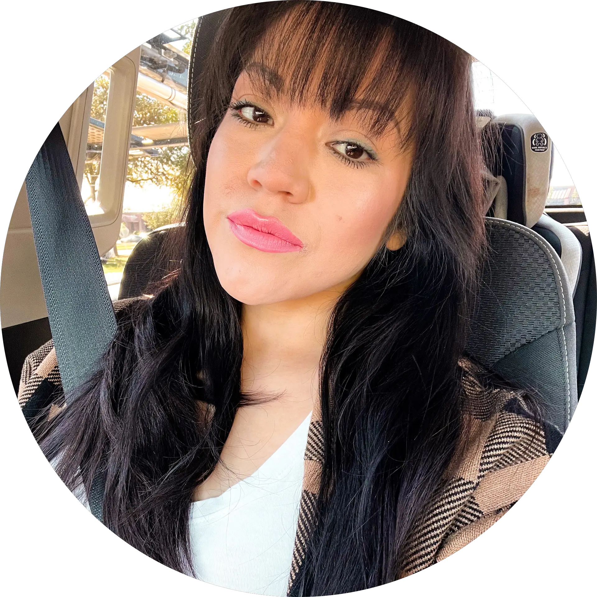 Ana Gutierrez (Abbi)