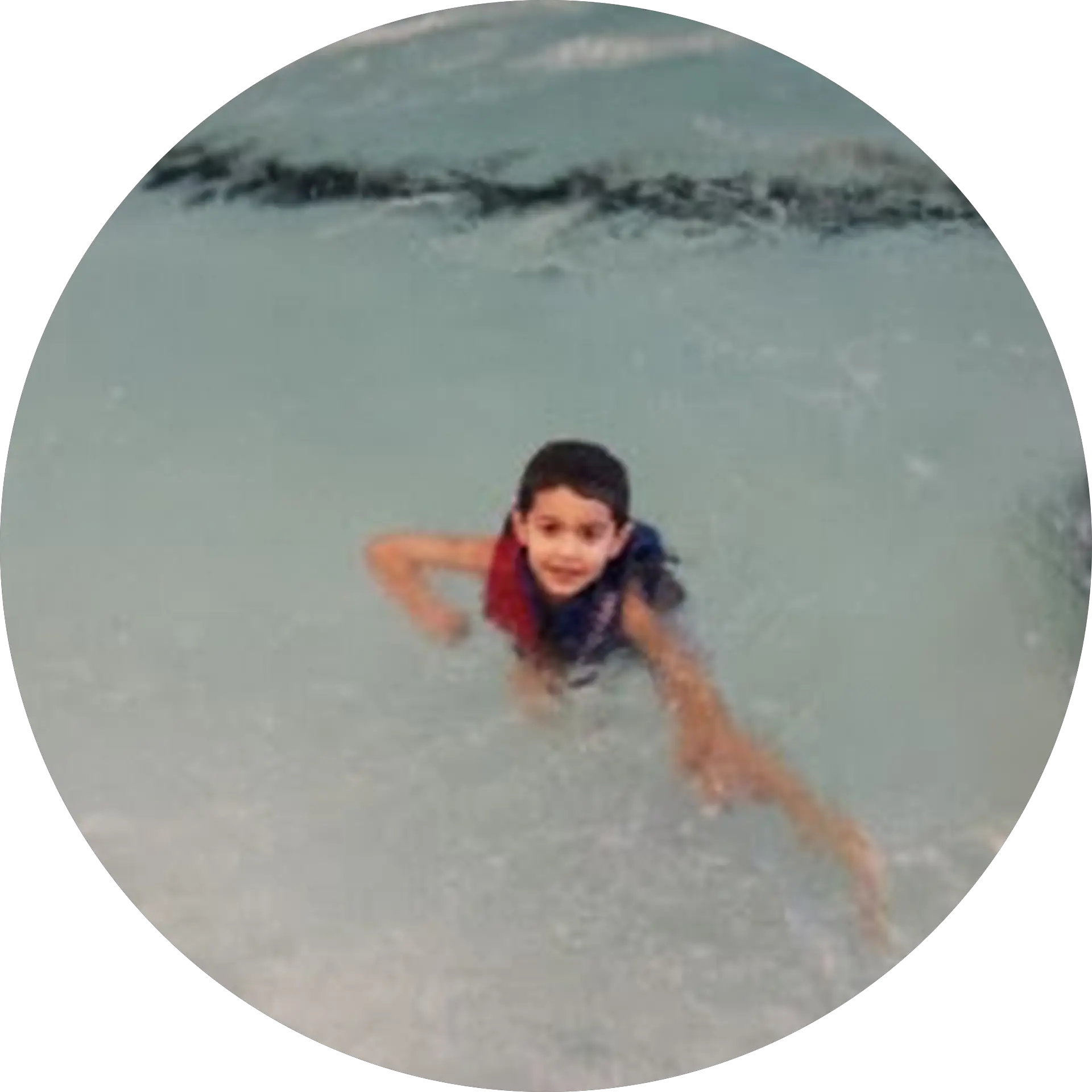 Glori T
