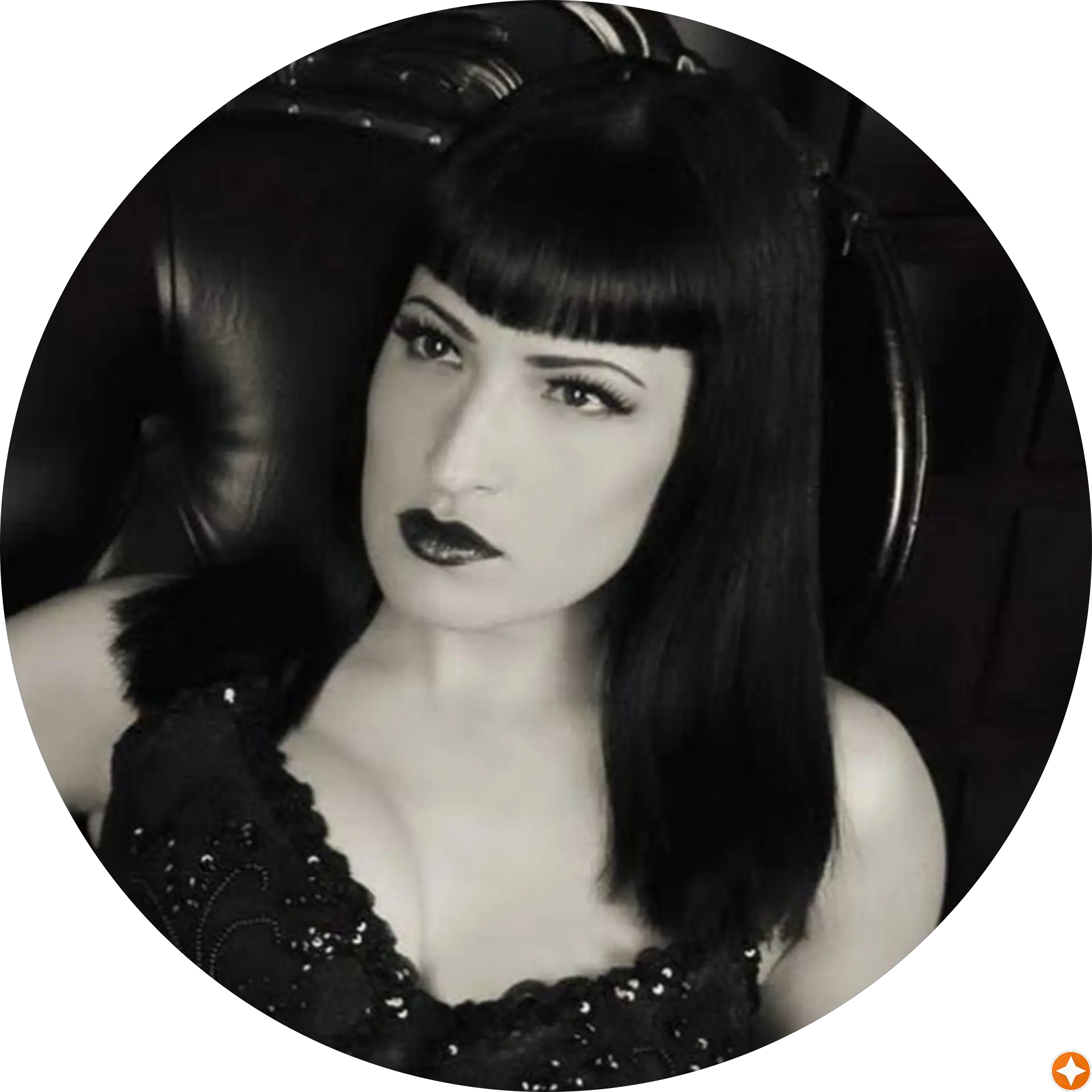 Laura M