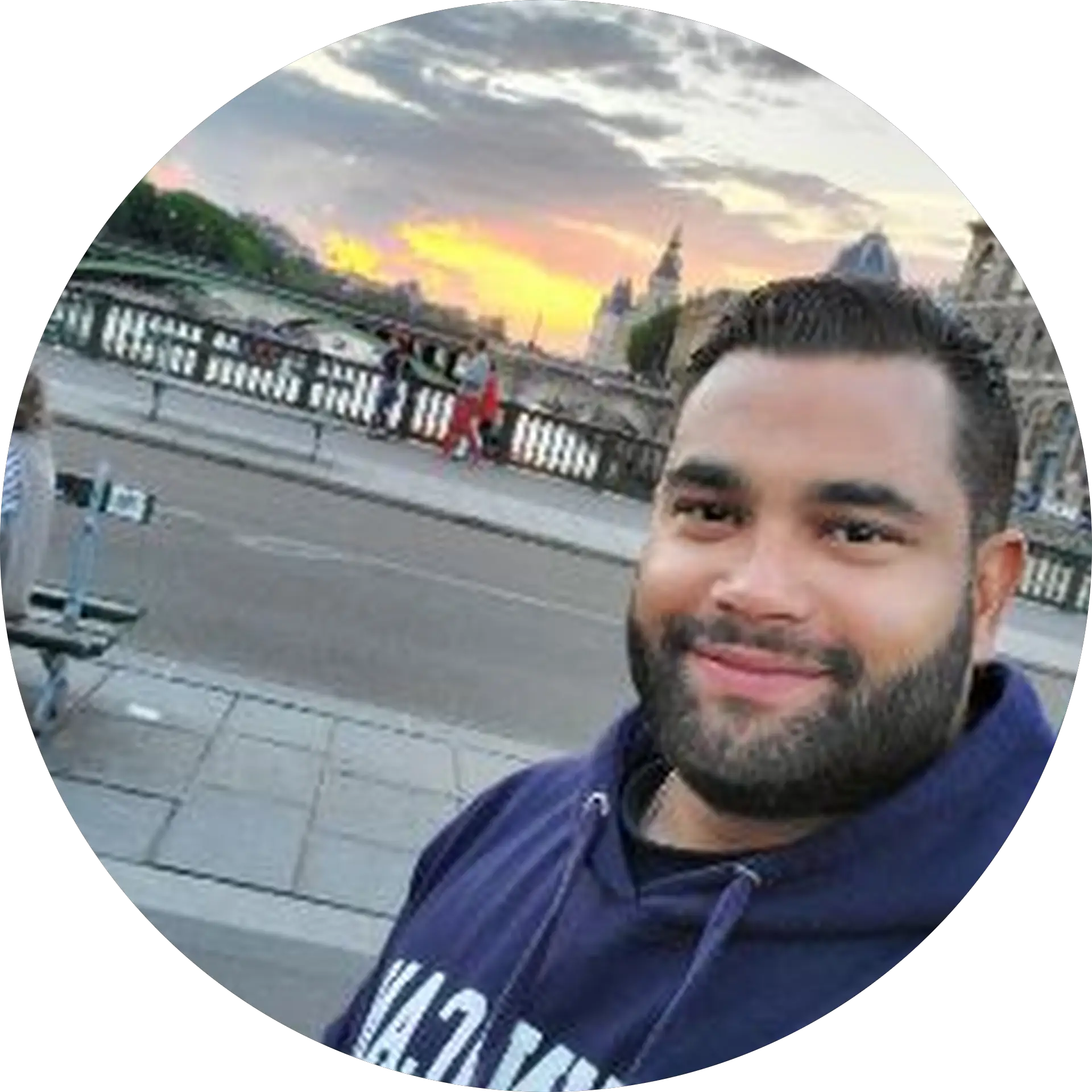 Simon Guerrero