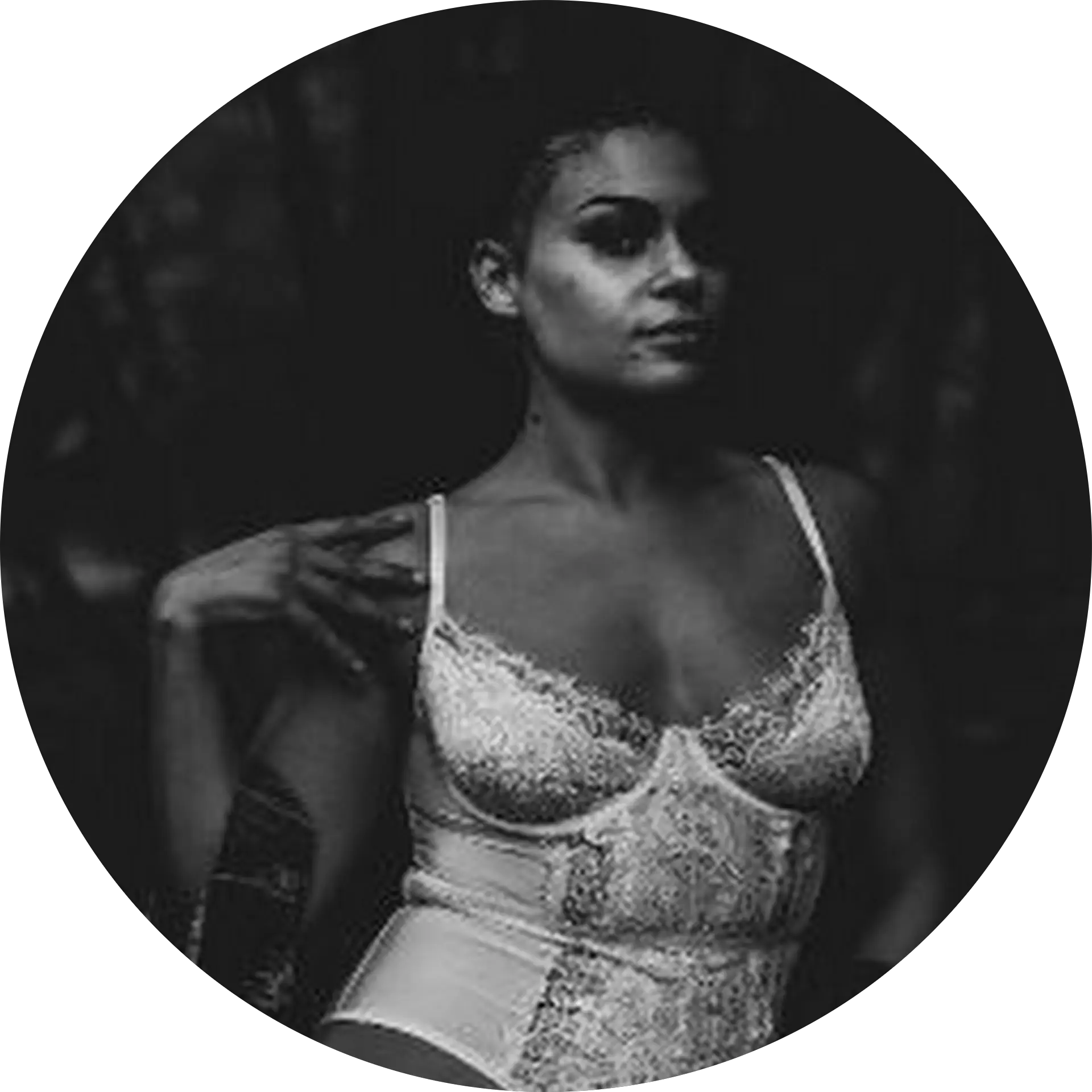 Arianna Jenkins (Ari)