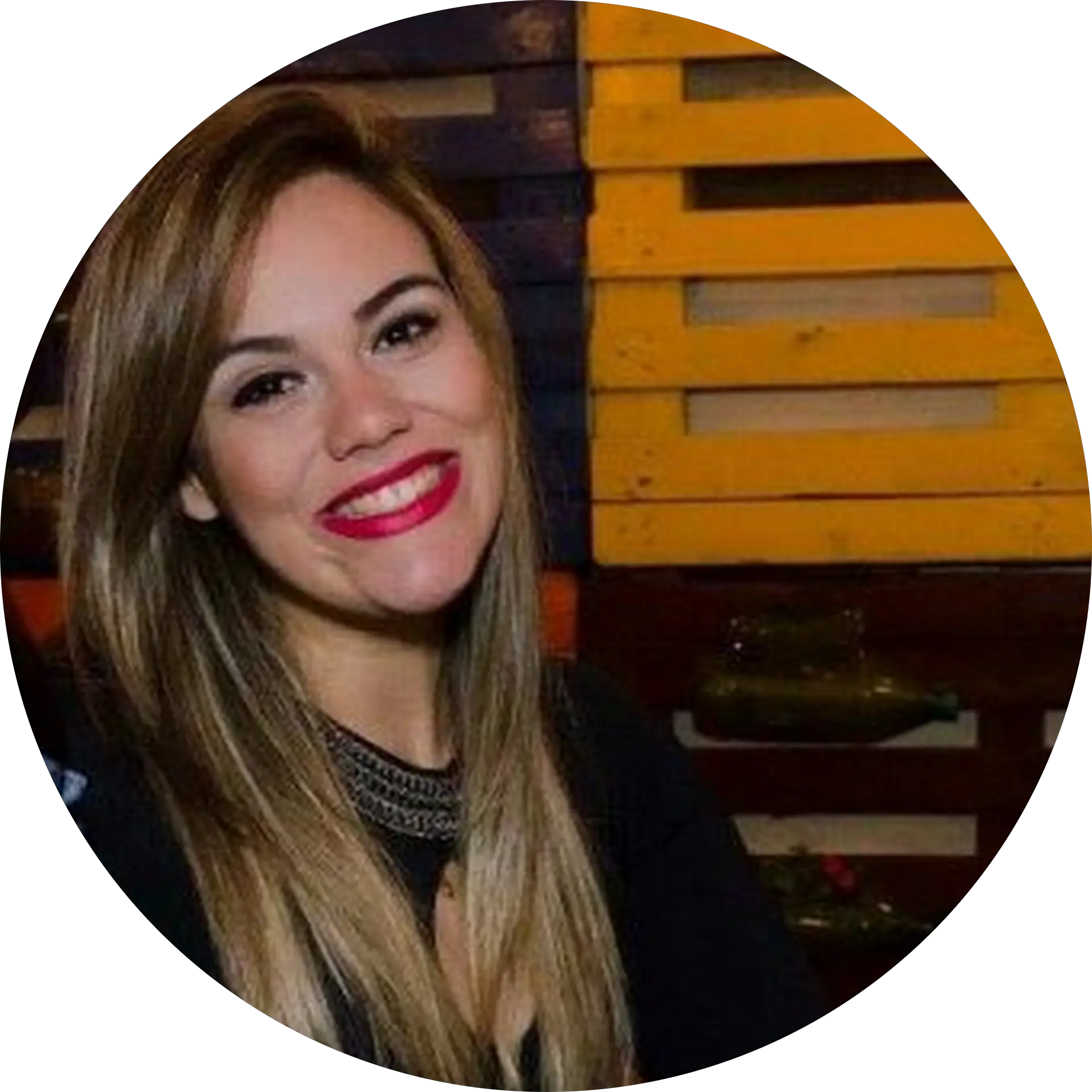 Luiza Lobo