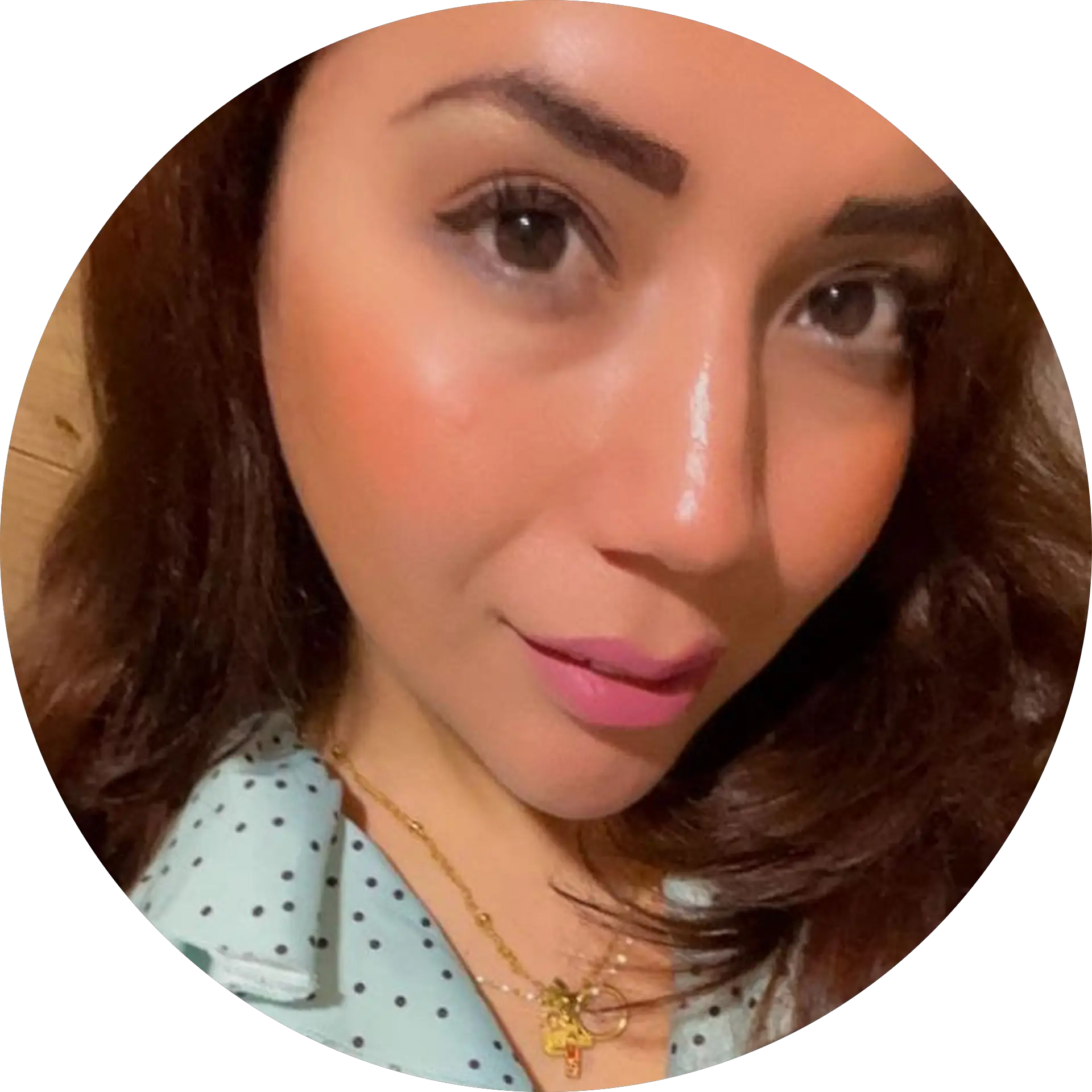 Patricia Estenos Flores