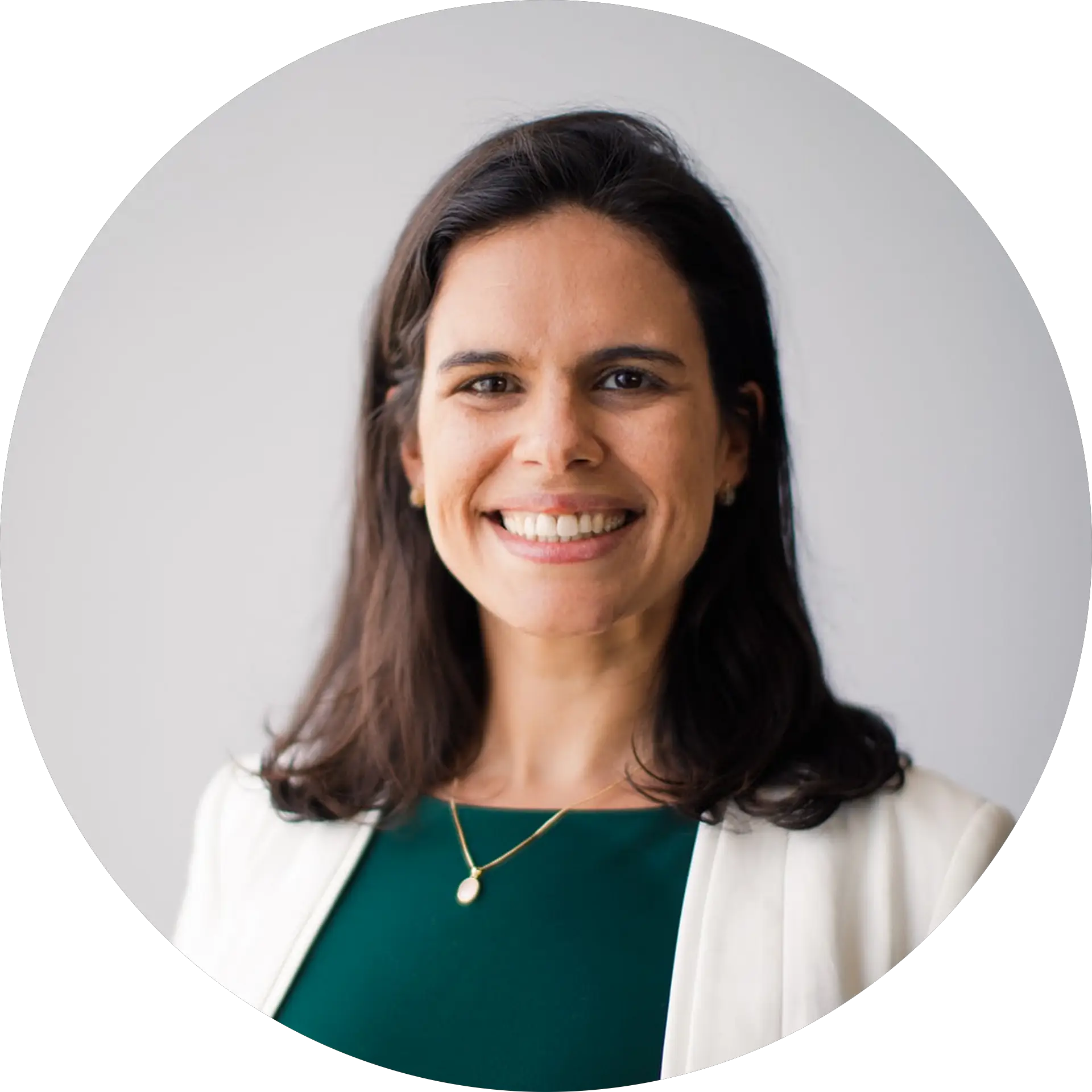 Clau Soares / Mkt & Business Professional.
