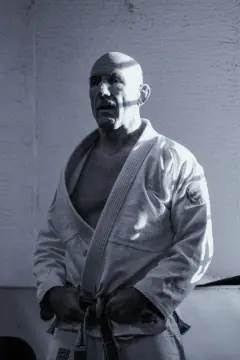 SIMON HAYES
