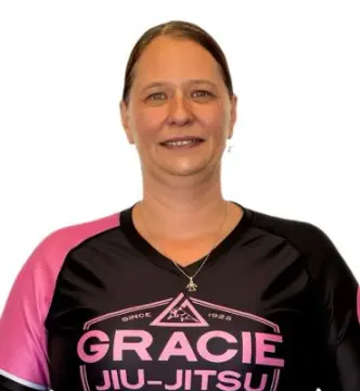 Lisa McKinnon